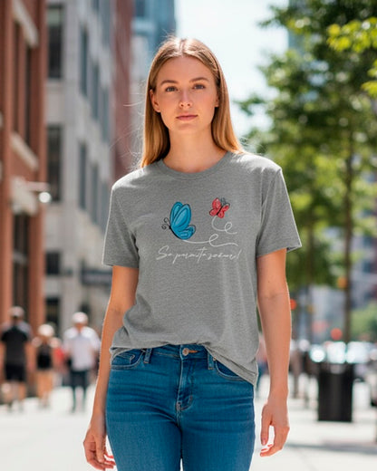 OFERTA X 3Camiseta con Frase y Mariposa | Blanco y Gris